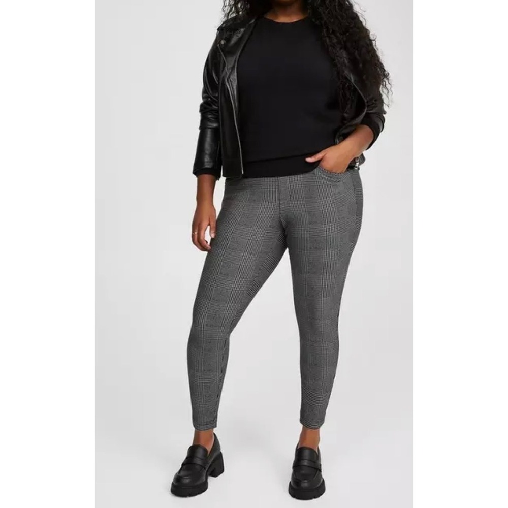 Studio by Torrid Pull-On‎ Pocket Pixie Pants Plus Size 2R Plaid Skinny 2x 18 20